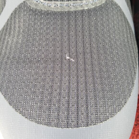 FILA Running Shoes Womens Size 12 Memory Foam Fantom 6 Gray Grey & Neon Pink - Picture 11 of 14